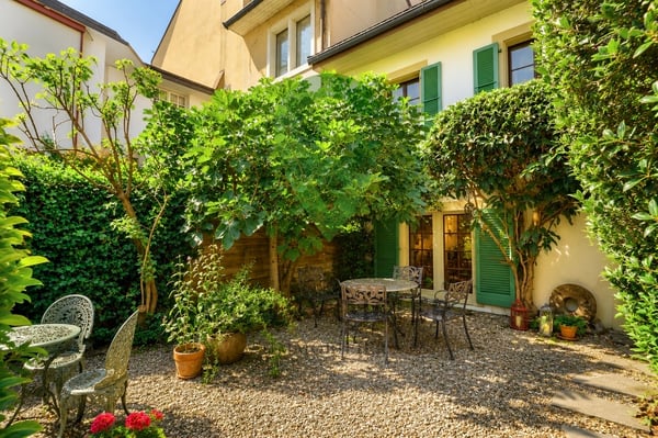 Maison de caractère avec jardin et local indépendant au coeur de Nyon 13