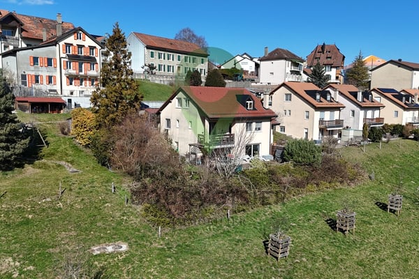 Maison spacieuse avec appartement séparé
