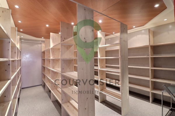 VOS NOUVEAUX LOCAUX DANS LA ZONE DE LA PLAINE DE L'ASSE À NYON 12