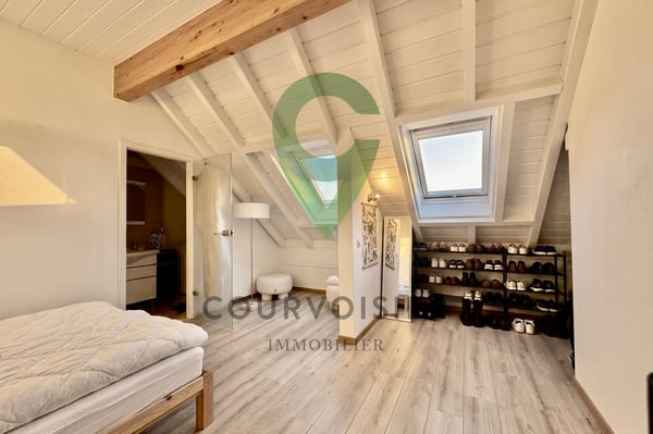 Charmant duplex de 5,5 pièces modulable en 2 appartements indépendants 9