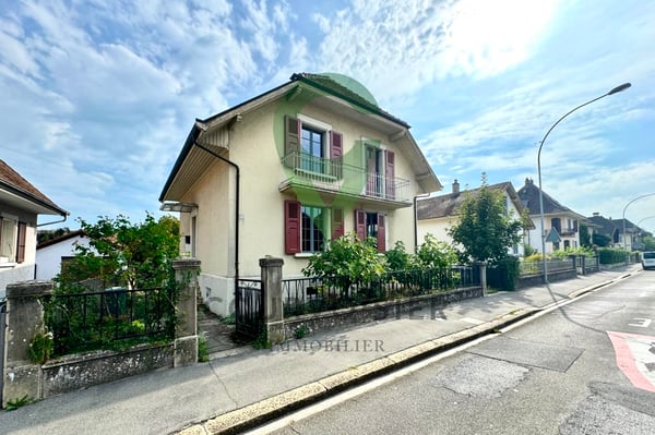Maison de 5.5 pièces idéalement située à Yverdon 13