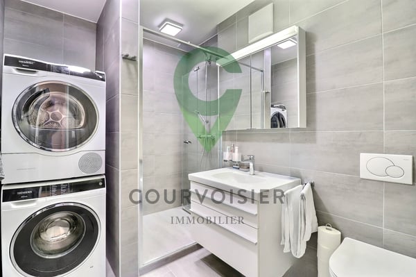 Prestigieux 4,5 pièces avec panorama exclusif sur le lac et les montagnes 10