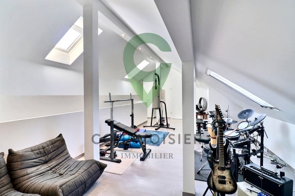 Prestigieux 4,5 pièces avec panorama exclusif sur le lac et les montagnes 11