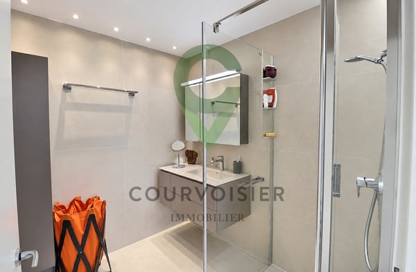 Bel appartement contemporain de 4,5 pièces sur Vésenaz 8