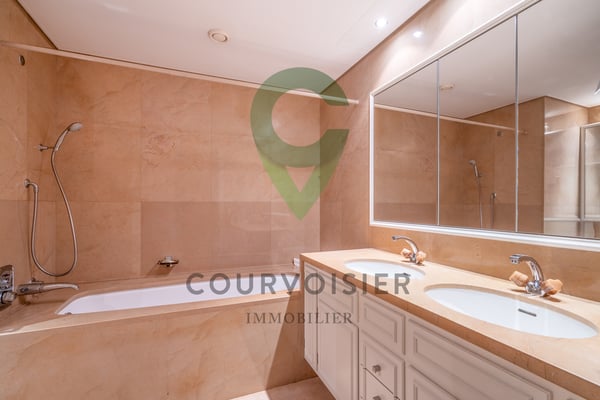 Magnifique appartement de maître avec jardin au coeur de Pully 9