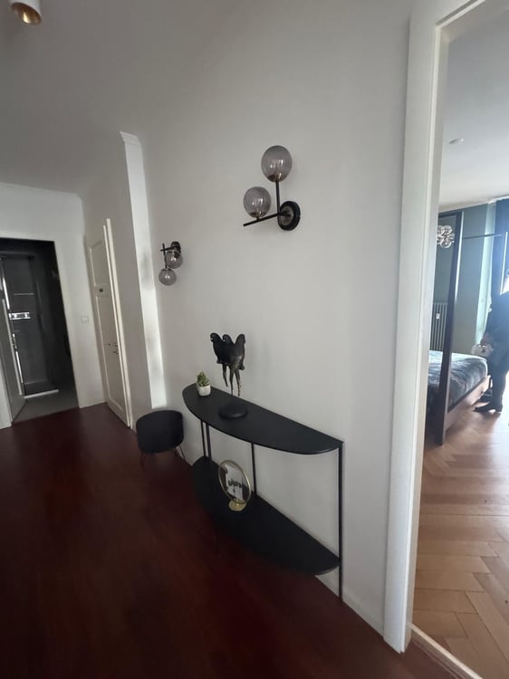 Élégant appartement de 4.5 pièces sous-gare – Lausanne 1006 7