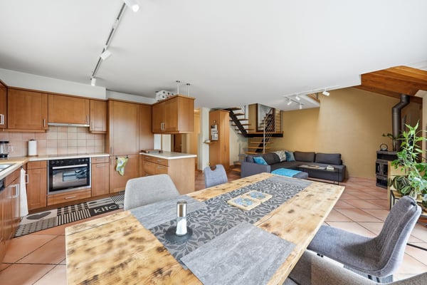 LONAY - Lumineux appartement duplex en attique de 4.5 pièces 6