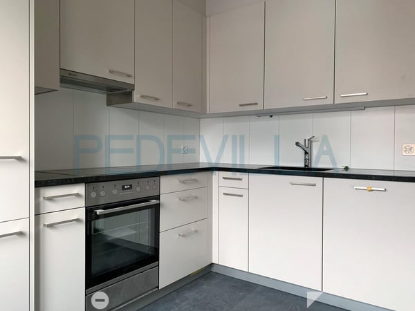 Zu vermieten ? 3.5-Zimmer-Wohnung im 1. Stock 5