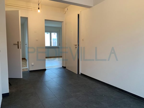 Zu vermieten ? 3.5-Zimmer-Wohnung im 1. Stock 3