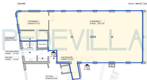 Local commercial de 185 m² au rez-de-chaussée 5