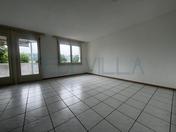 Zu vermieten - Schöne 4-Zimmer-Wohnung im 1. Stock 5