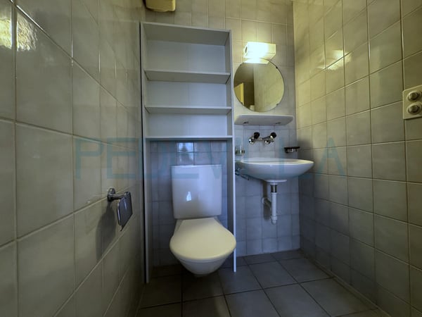 Zu vermieten - Schöne 4-Zimmer-Wohnung im 1. Stock 11