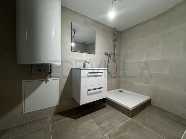 À louer ? Joli 1,5 pièce rénové avec mezzanine ? Un logement plein de charme 4
