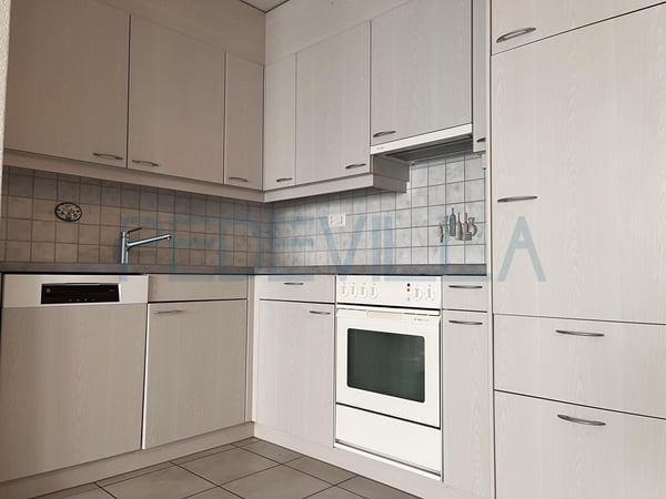 Charmant appartement de 2.5 pièces, situé au 1er étage 2