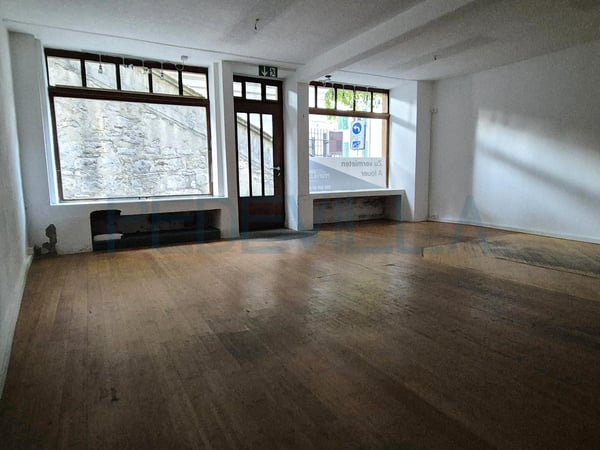 2502 Bienne : à louer local commercial dans la vieille ville de Bienne 3