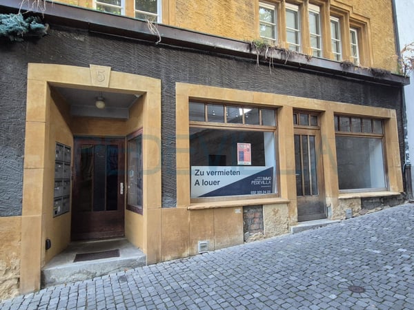 2502 Bienne : à louer local commercial dans la vieille ville de Bienne 1