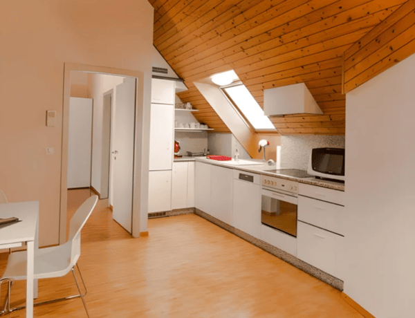 1.5 pièces au centre ville de Neuchâtel 6