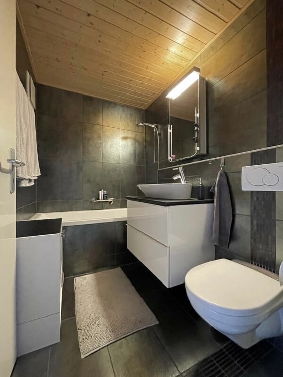Appartement duplex en attique de 5,5 pièces dans un écrin de verdure 16