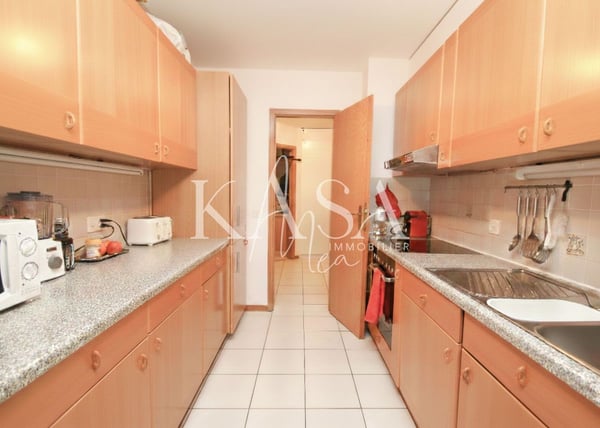 Spacieux duplex traversant - Locataire en place et revenu immédiat 5