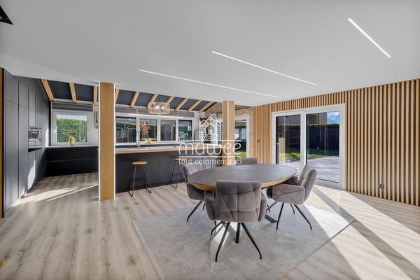 Villa d'exception où l'élégance rencontre la fonctionnalité ! 4