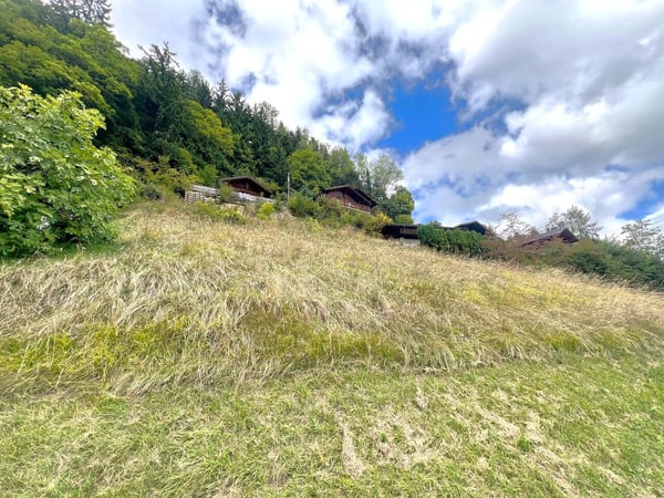 Terrain à bâtir, panorama exceptionnel - libre de suite 1