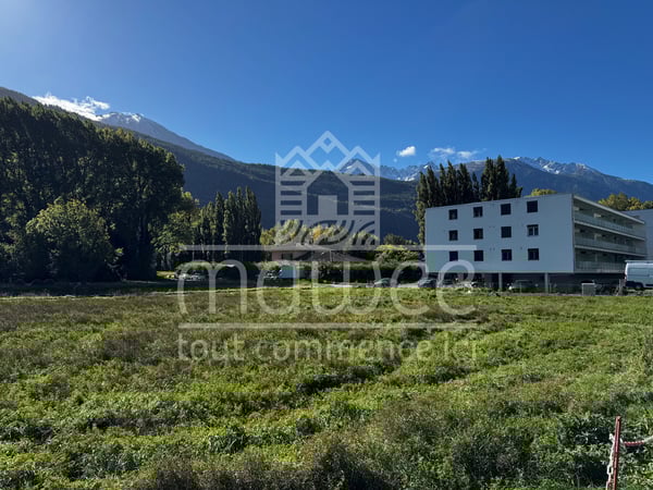 Box de 78 m² avec 1 place de parc incluse 6