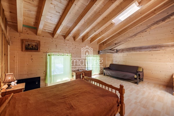 Maison de village de 2 pièces avec grange à rénover à Orsières ! 7