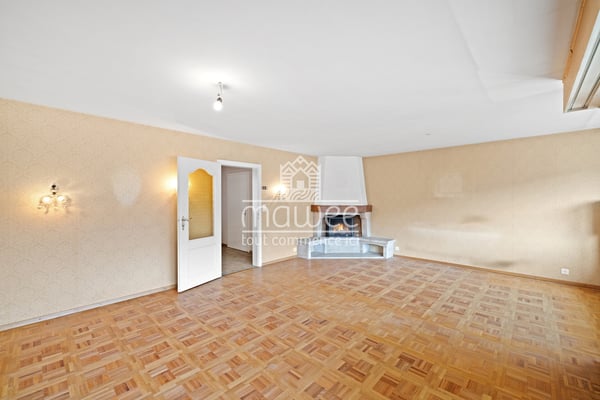 Immeuble avec fort potentiel au centre de Chamoson 7