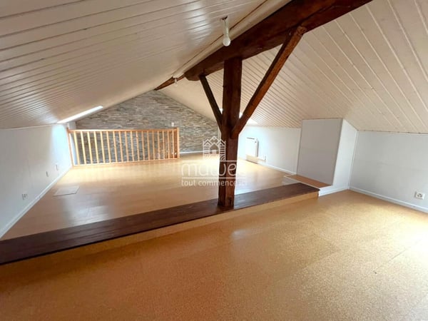 Appartement de 4,5 pièces - Une opportunité pleine de charme à Fully 4