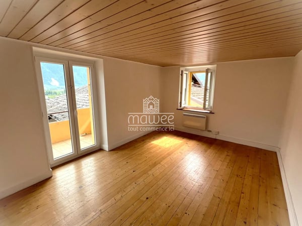 Appartement de 4,5 pièces - Une opportunité pleine de charme à Fully 2