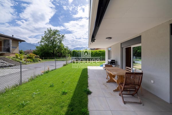 Charmant 3,5 pièces avec terrasse, jardin et deux places de parc 12