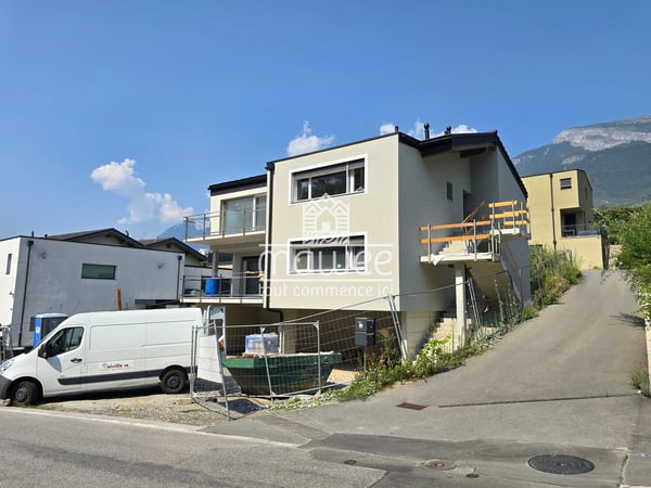 4.5 pièces neuf - Intimité, terrasse et jardin ! 7