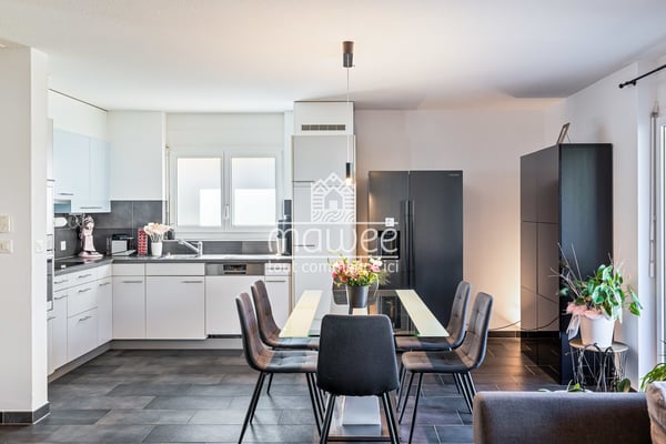 Villa individuelle avec 4 chambres et généreux sous-sol ! 6