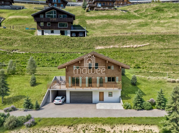 Chalet individuel neuf avec grand balcon et vue dégagée !