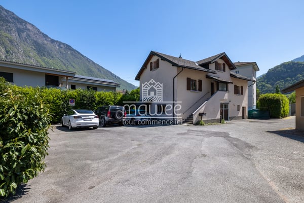 Rare sur le marché - Villa avec studio et fort potentiel ! 3