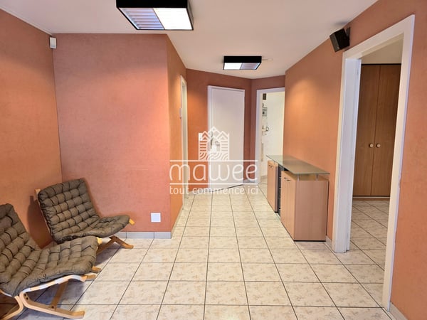 Bureau / surface commerciale de 75 m² au centre de Martigny 3