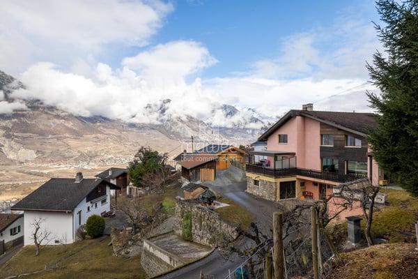Calme absolu et vue imprenable sur la plaine