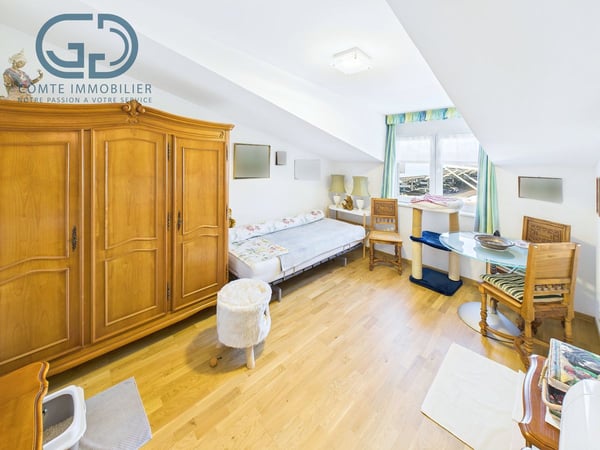 Superbe appartement en attique de 5.5 pièces avec grande terrasse 11