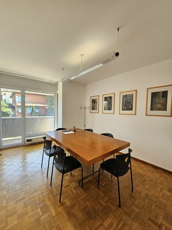 Ufficio di 160 mq in zona strategica 7