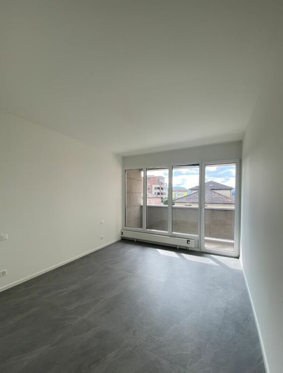 Ufficio di 1.5 locali completamente ristrutturato 3