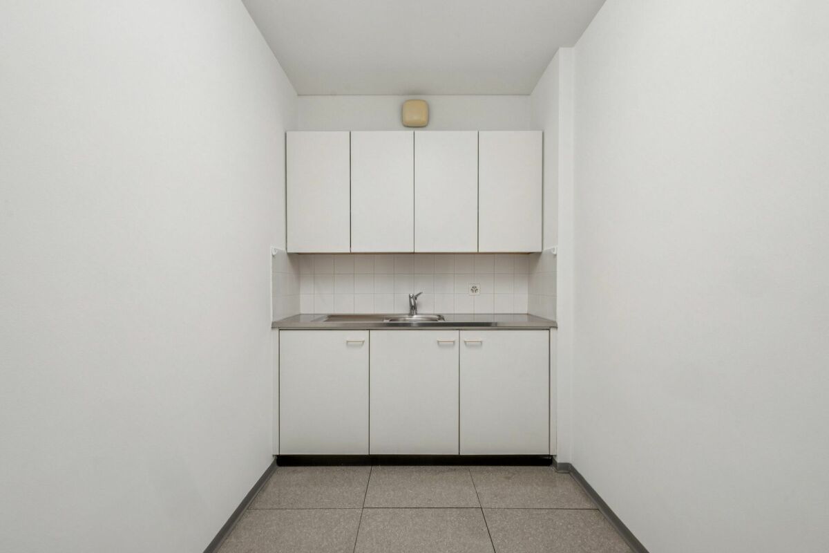 Ufficio in centro a Chiasso vis-a-vis la stazione FFS