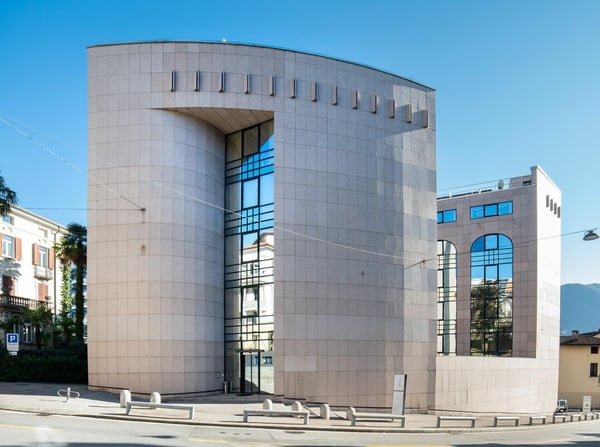 Immobile indipendente di prestigio ad uso uffici 1