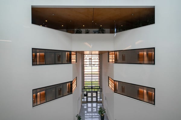 Uffici di varie metrature, frazionabile, in sede funzionale e prestigiosa 5