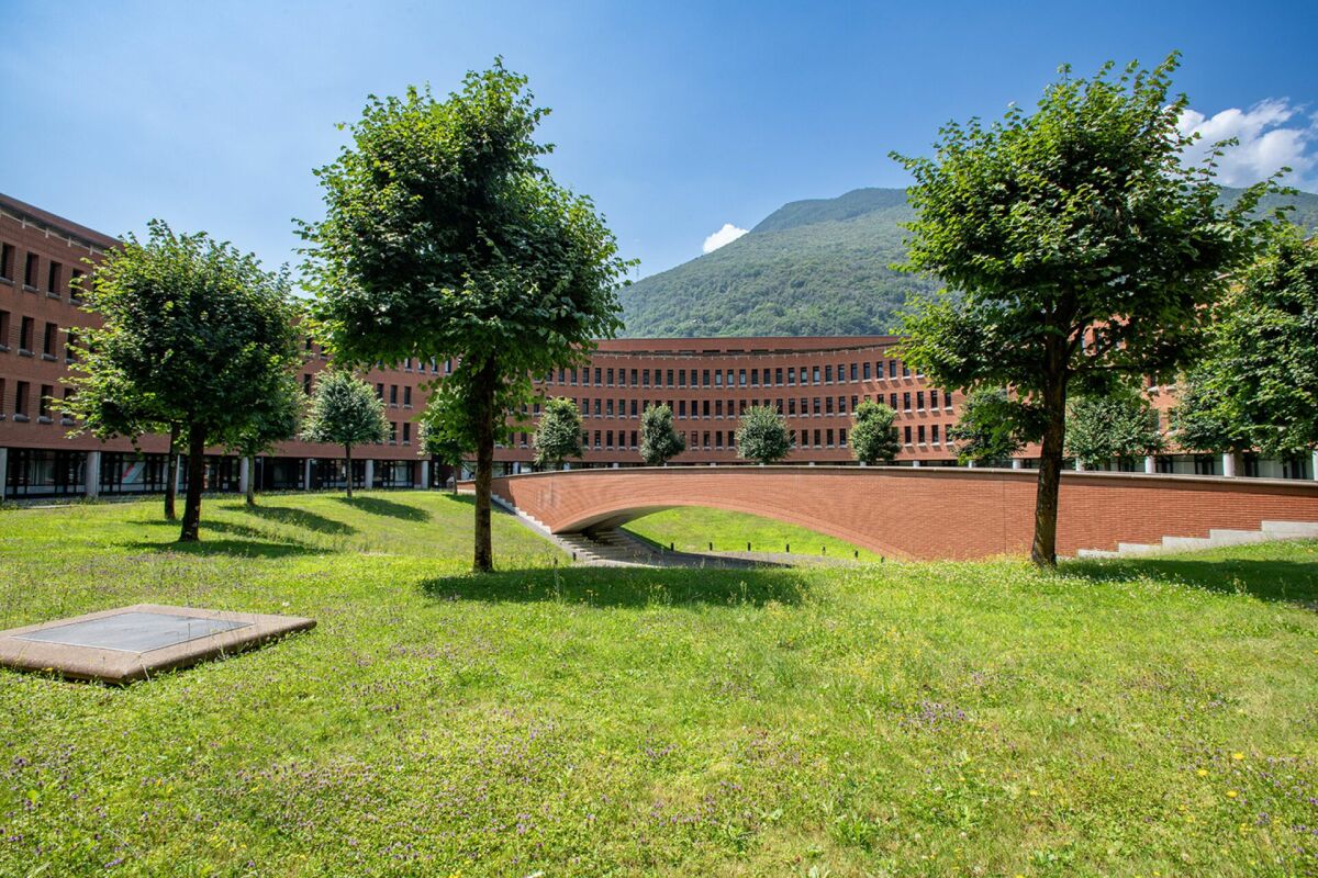 Uffici di varie metrature, frazionabile, in sede funzionale e prestigiosa