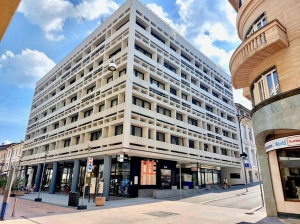 Ufficio in centro a Chiasso vis-a-vis la stazione FFS 1