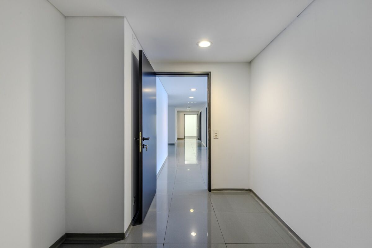 Ufficio in centro a Chiasso vis-a-vis la stazione FFS