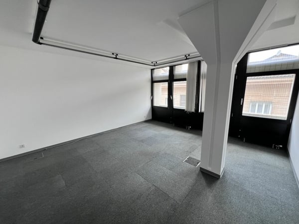 Ufficio in centro a Chiasso vis-a-vis la stazione FFS 5