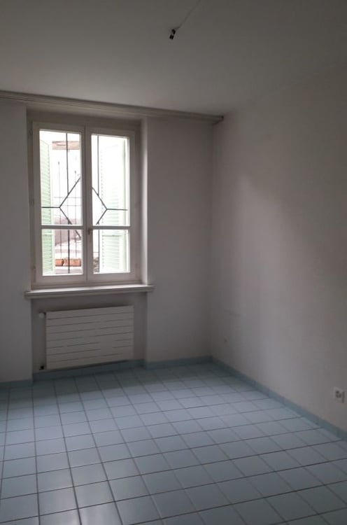 Spazio commerciale in Piazza Collegiata 5