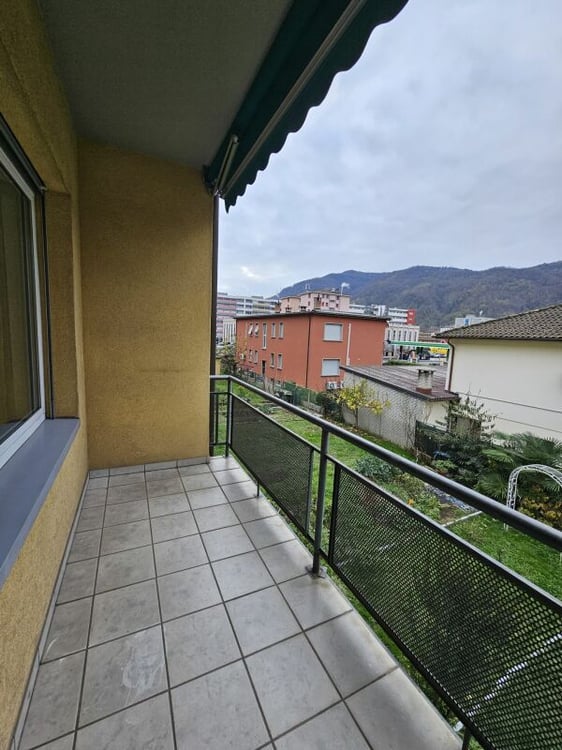 1.5 locali ristrutturato con balcone 7