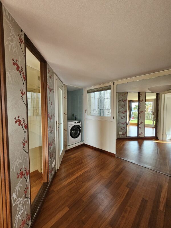 4.5 locali con vista lago e giardino